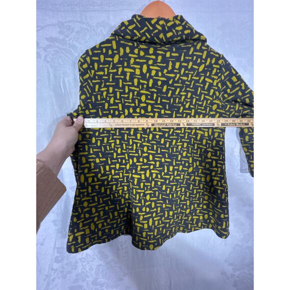 Ali Miles Top Small PETITE Gray Chartreuse Abstract Cowl Turtleneck Patch Pocket - Picture 9 of 10